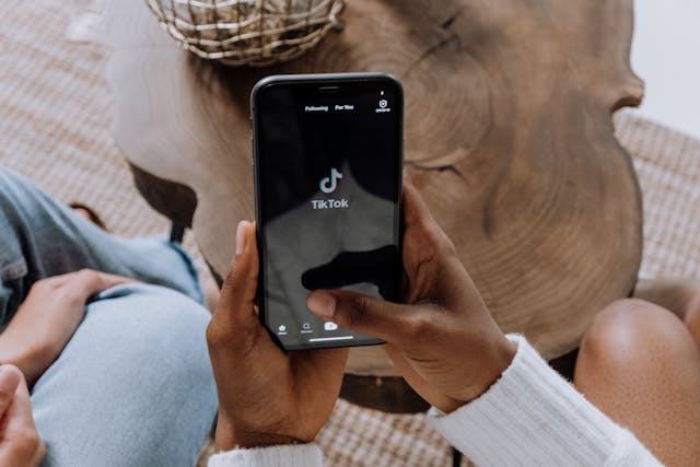 Best Tips on How to Make Money On TikTok In 2024